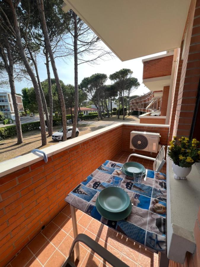 Twin Pine Trees Flats, Near Beach بيبيوني المظهر الخارجي الصورة